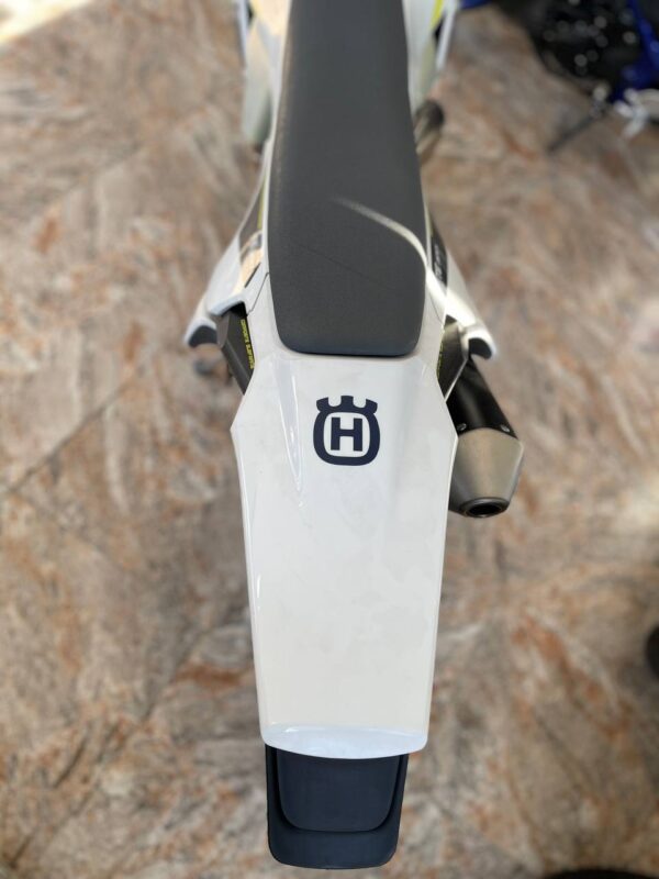 Husqvarna TE 300i - Imagen 6