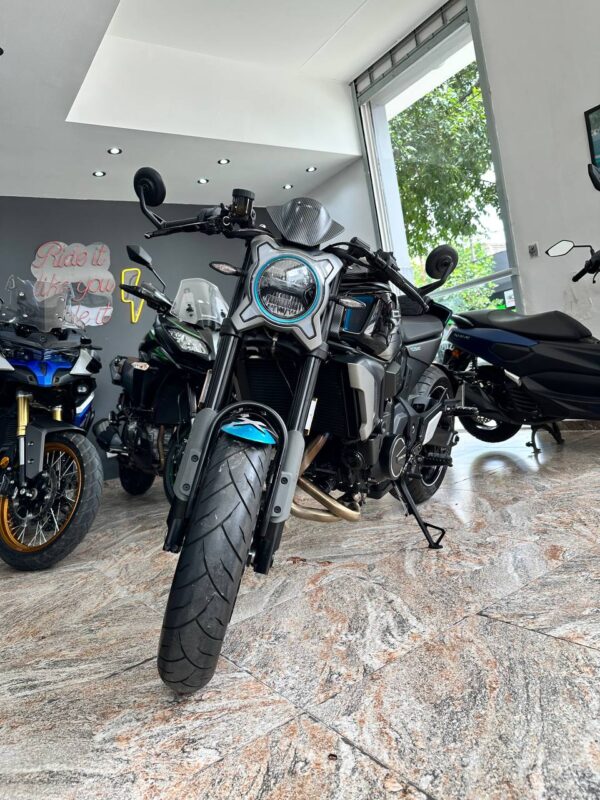 CF Moto 700 CLX Sport - Imagen 6