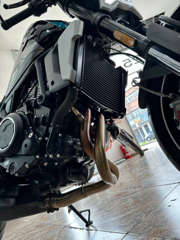 CF Moto 700 CLX Sport - Imagen 12