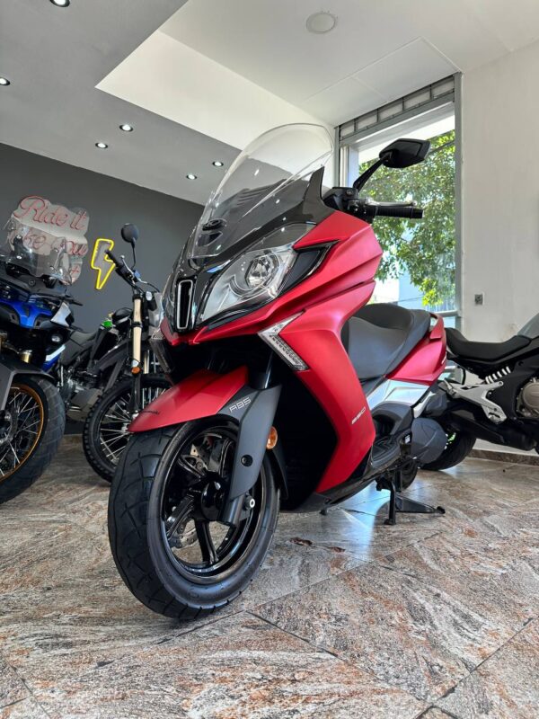 Kymco DownTown 350