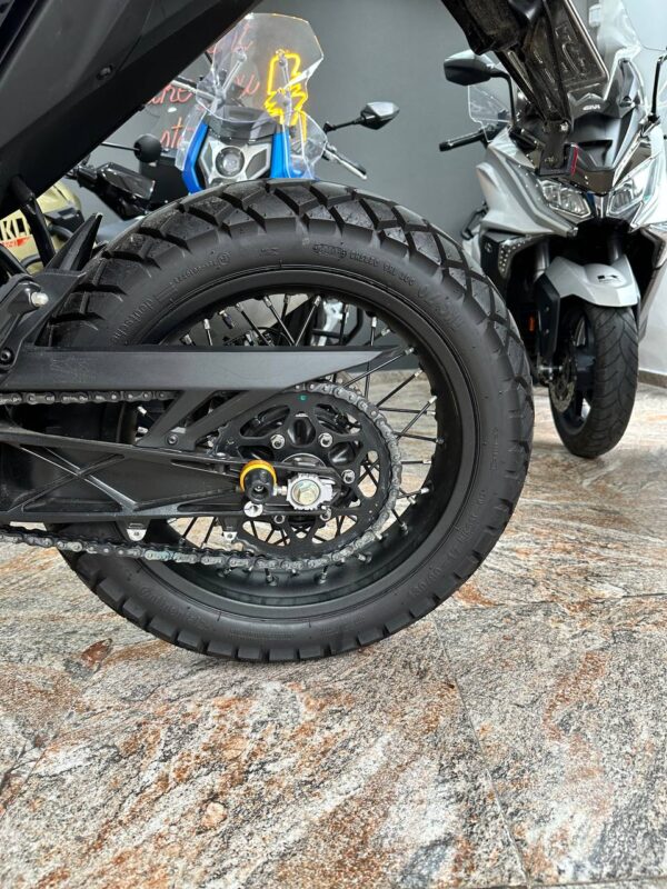 Adventure 390 SW - Imagen 5