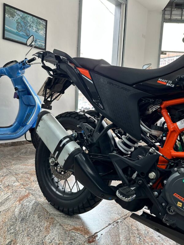 Adventure 390 SW - Imagen 7