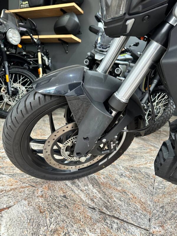 Bajaj Dominar 250 - Imagen 3