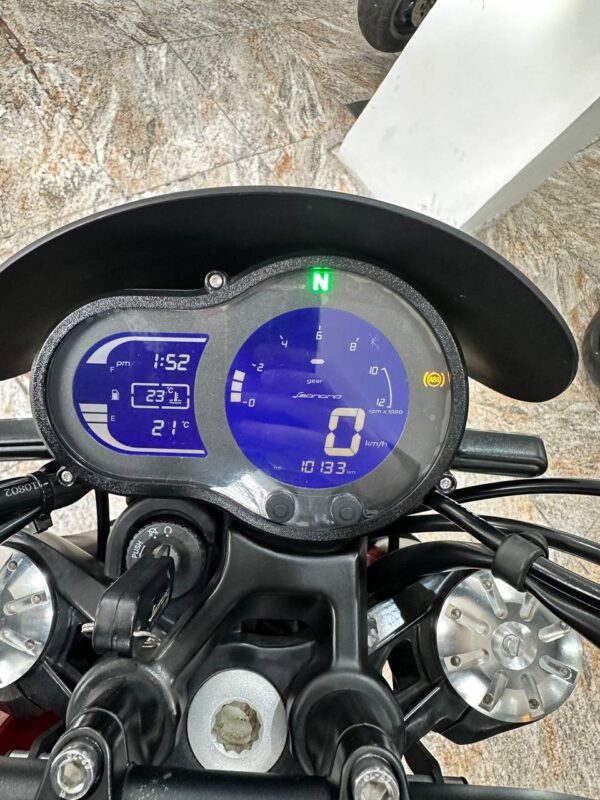 Benelli Leoncino 500 - Imagen 5