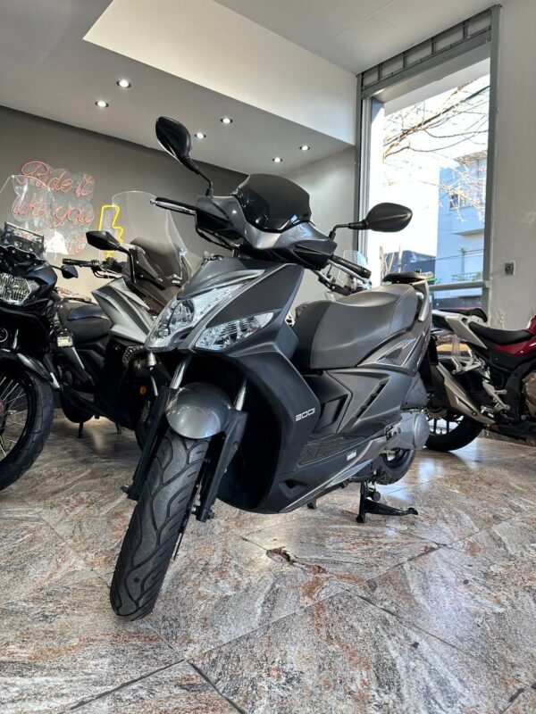 Kymco Agility 200i