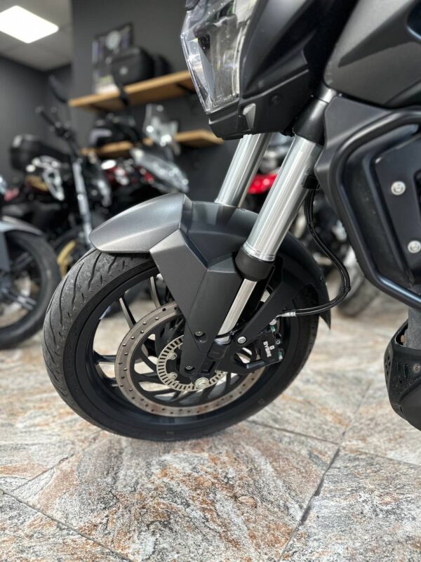 Dominar 400 Tourer - Imagen 2