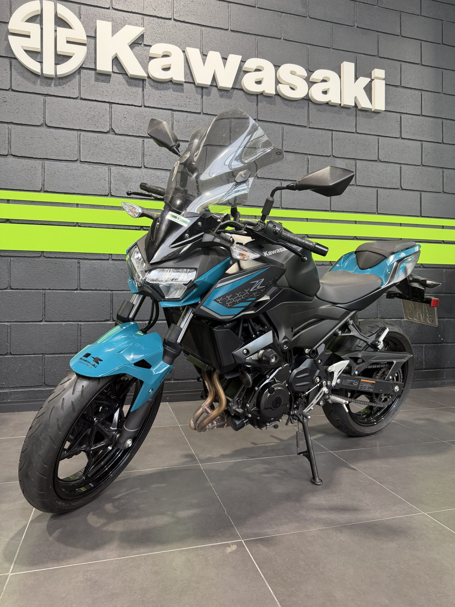Kawasaki z400