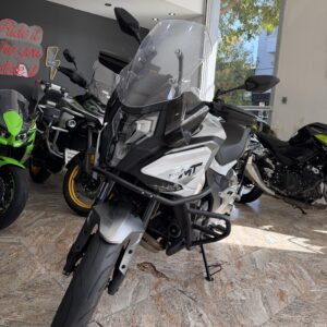CF Moto 700 MT