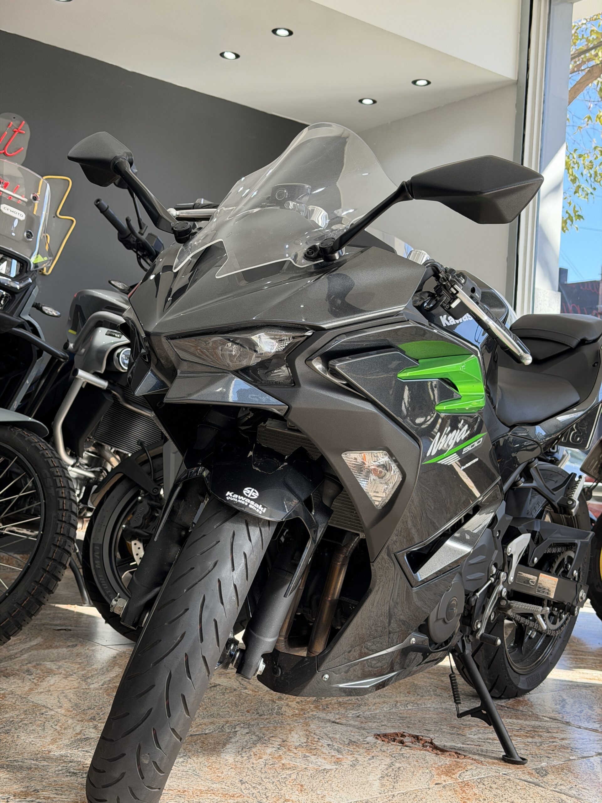 Kawasaki Ninja 500