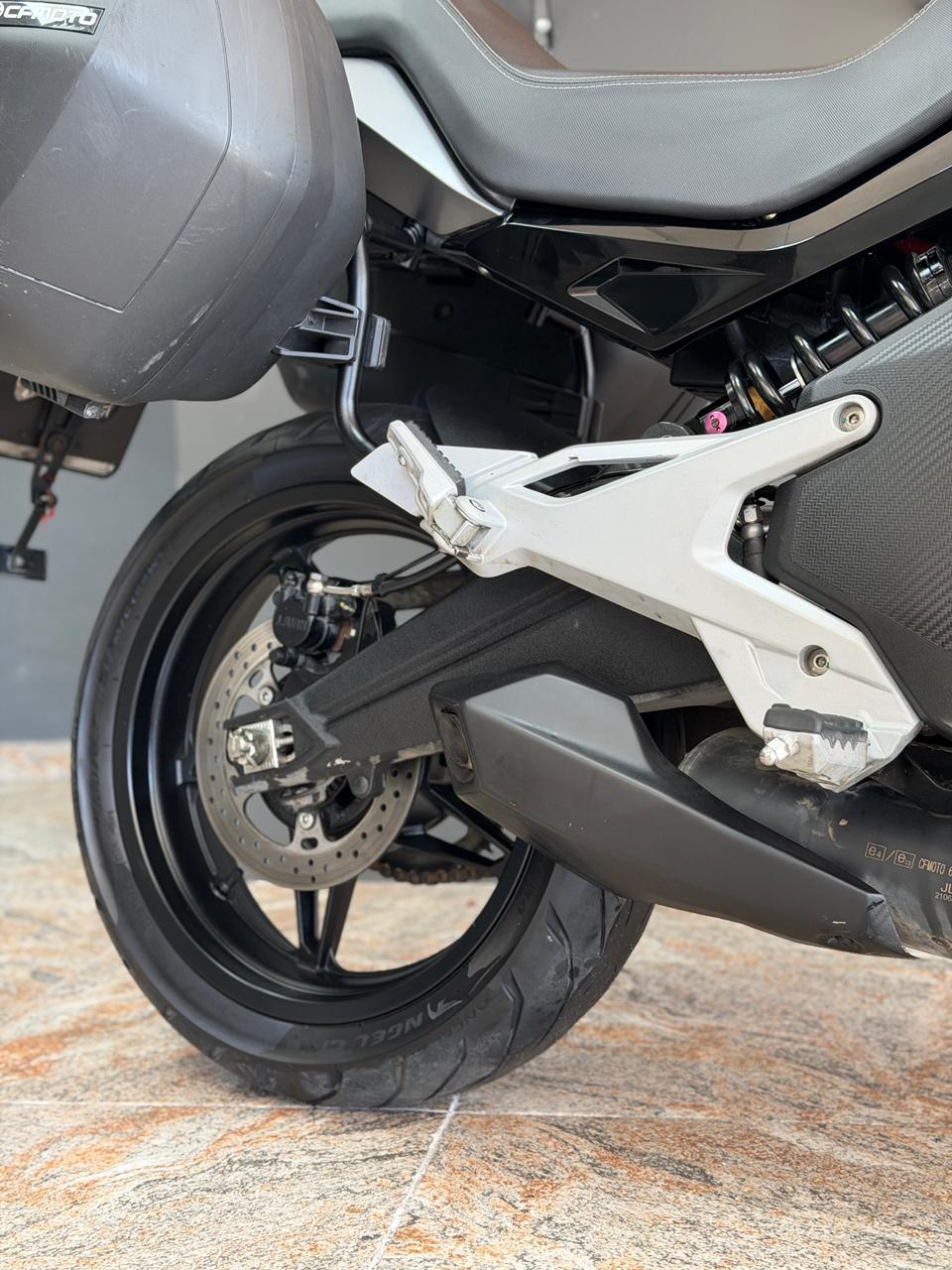 RZ 650 MT - Imagen 2