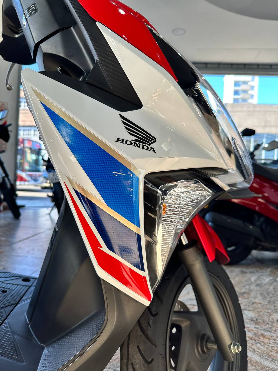 Honda New Elite 125 - Imagen 4