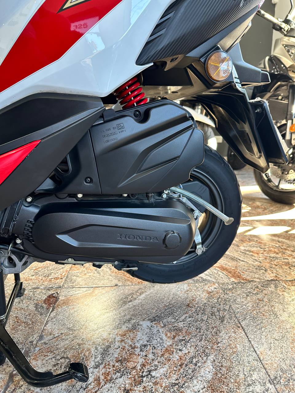 Honda New Elite 125 - Imagen 7